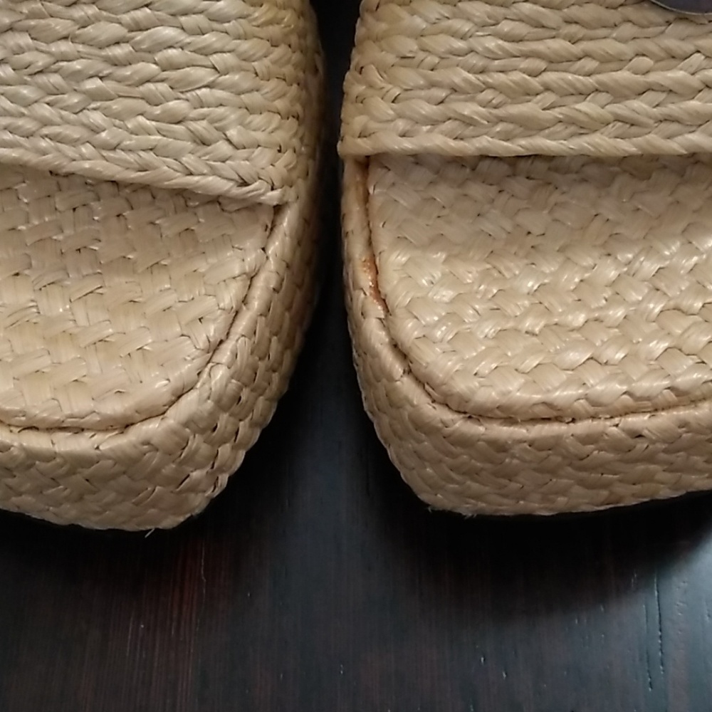 Amanda Smith Vintage Espadrille Wedge - Picture 3 of 7